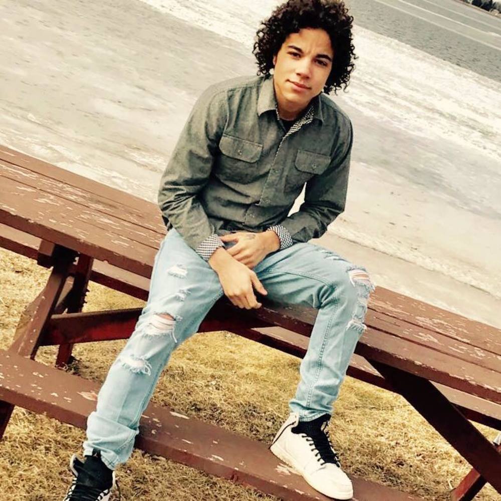 Meet your Posher, Cedrick